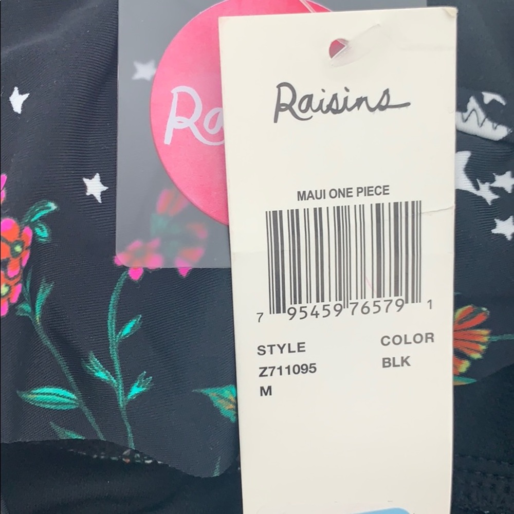 4/$25 Ruffled Romantic One Piece Swimsuit Small - Picture 5 of 8